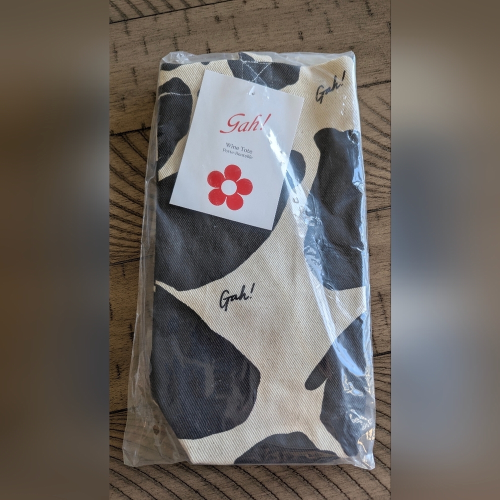 LISA SAYS GAH Wine Tote Wine Bag Black/Ivory Cow